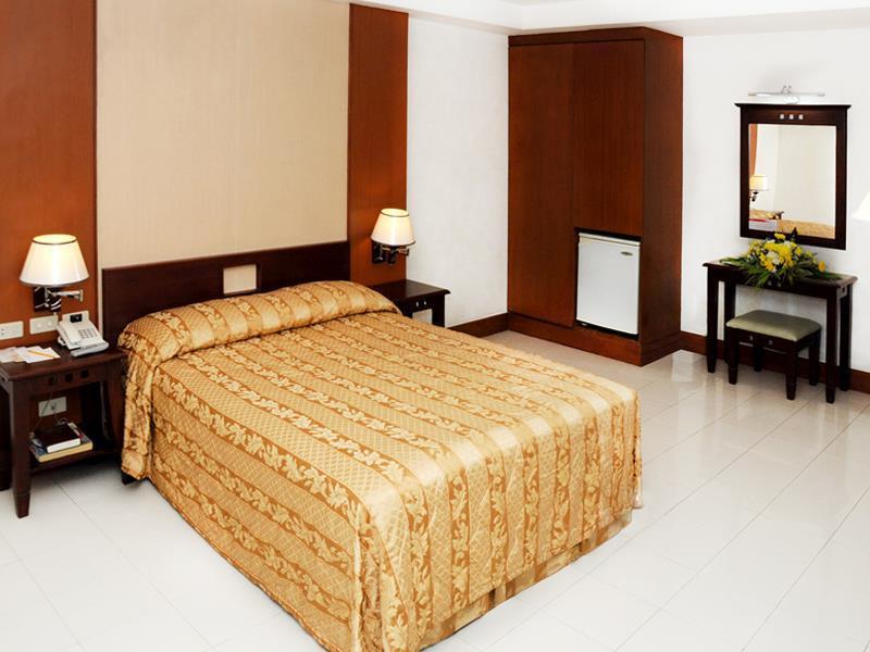 Cherry Blossoms Hotel Manila Exteriér fotografie