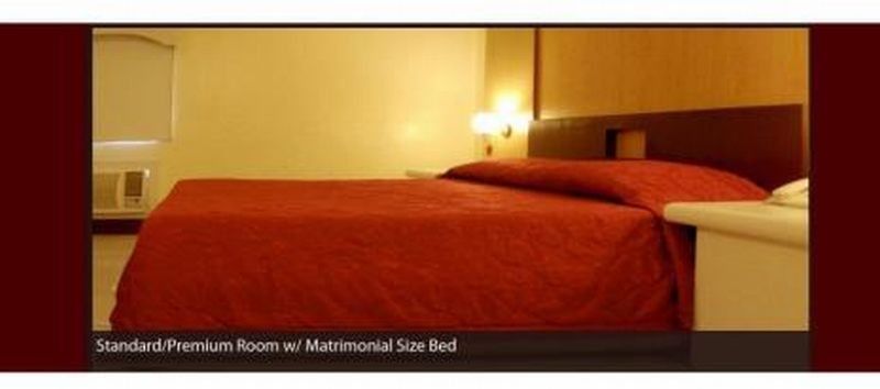 Cherry Blossoms Hotel Manila Exteriér fotografie