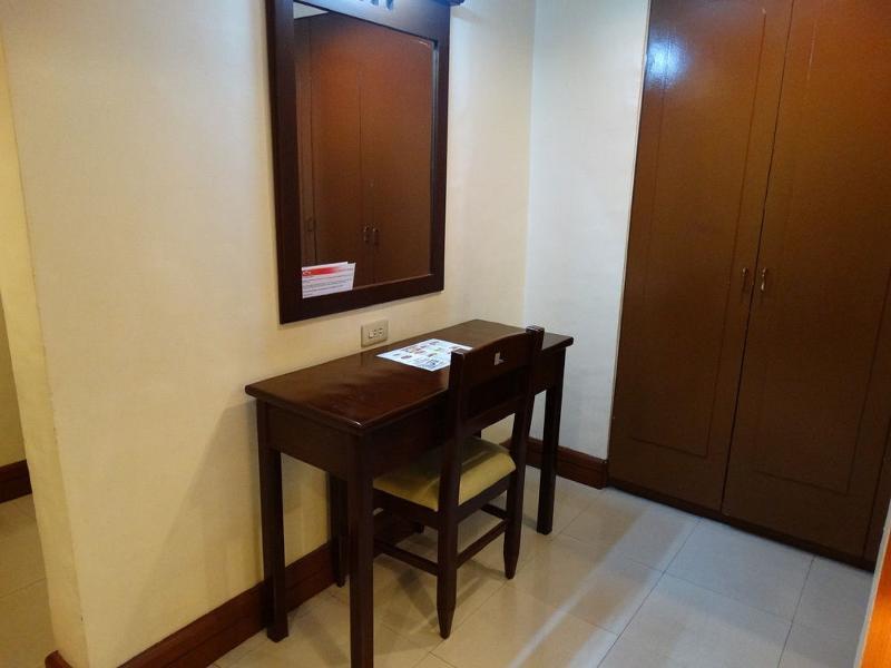 Cherry Blossoms Hotel Manila Exteriér fotografie