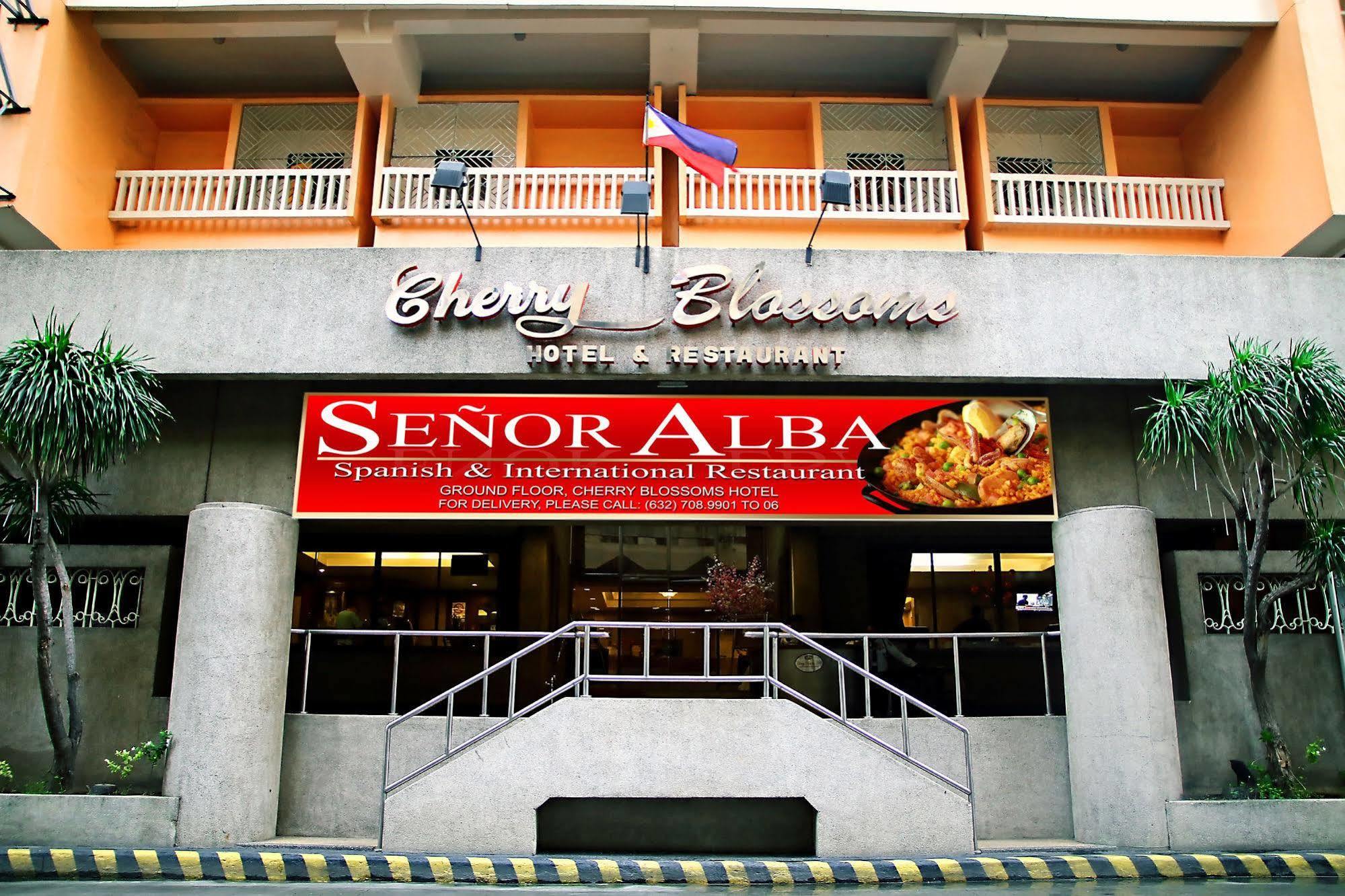 Cherry Blossoms Hotel Manila Exteriér fotografie